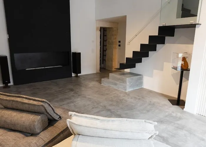 Zora Loft&essence דירה מנפרדוניה